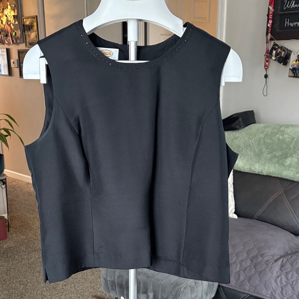Talbots Elegant Black Sleeveless Top SZ 16